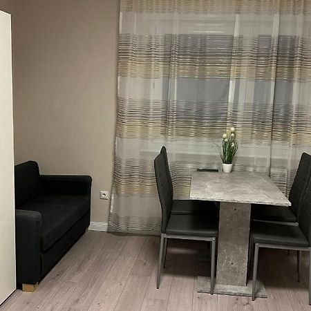Hochfeld Apartment In เอาก์สเบิร์ก ภายนอก รูปภาพ